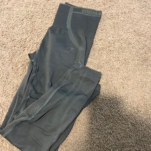 Gymshark OG apex leggings. Size small.